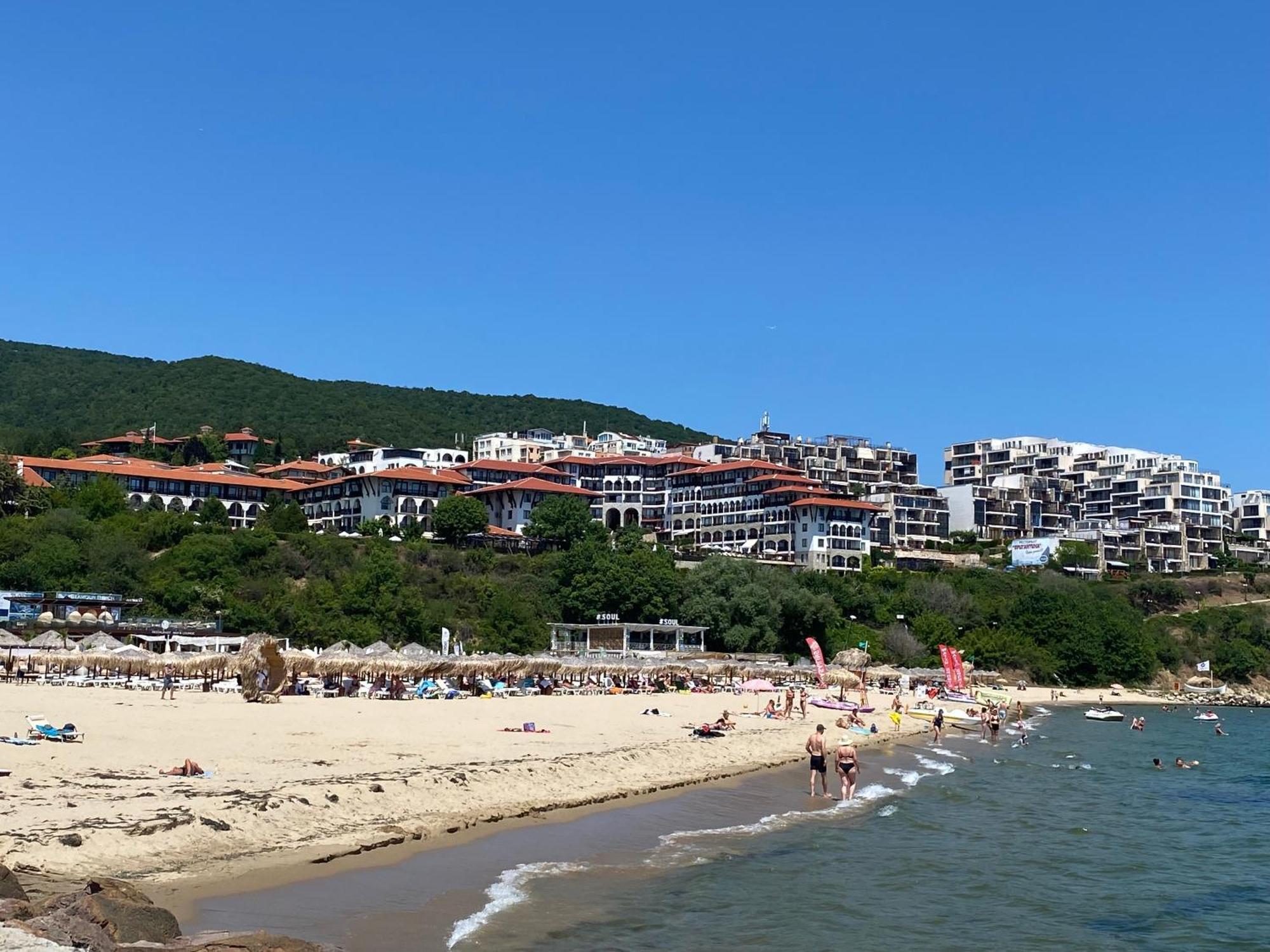 Garden Of Eden B3-2 Private One Bedroom Apartment Sveti Vlas Dış mekan fotoğraf