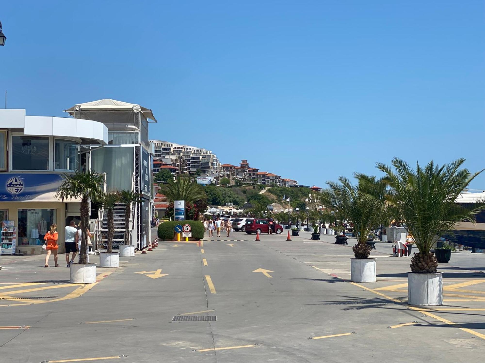 Garden Of Eden B3-2 Private One Bedroom Apartment Sveti Vlas Dış mekan fotoğraf